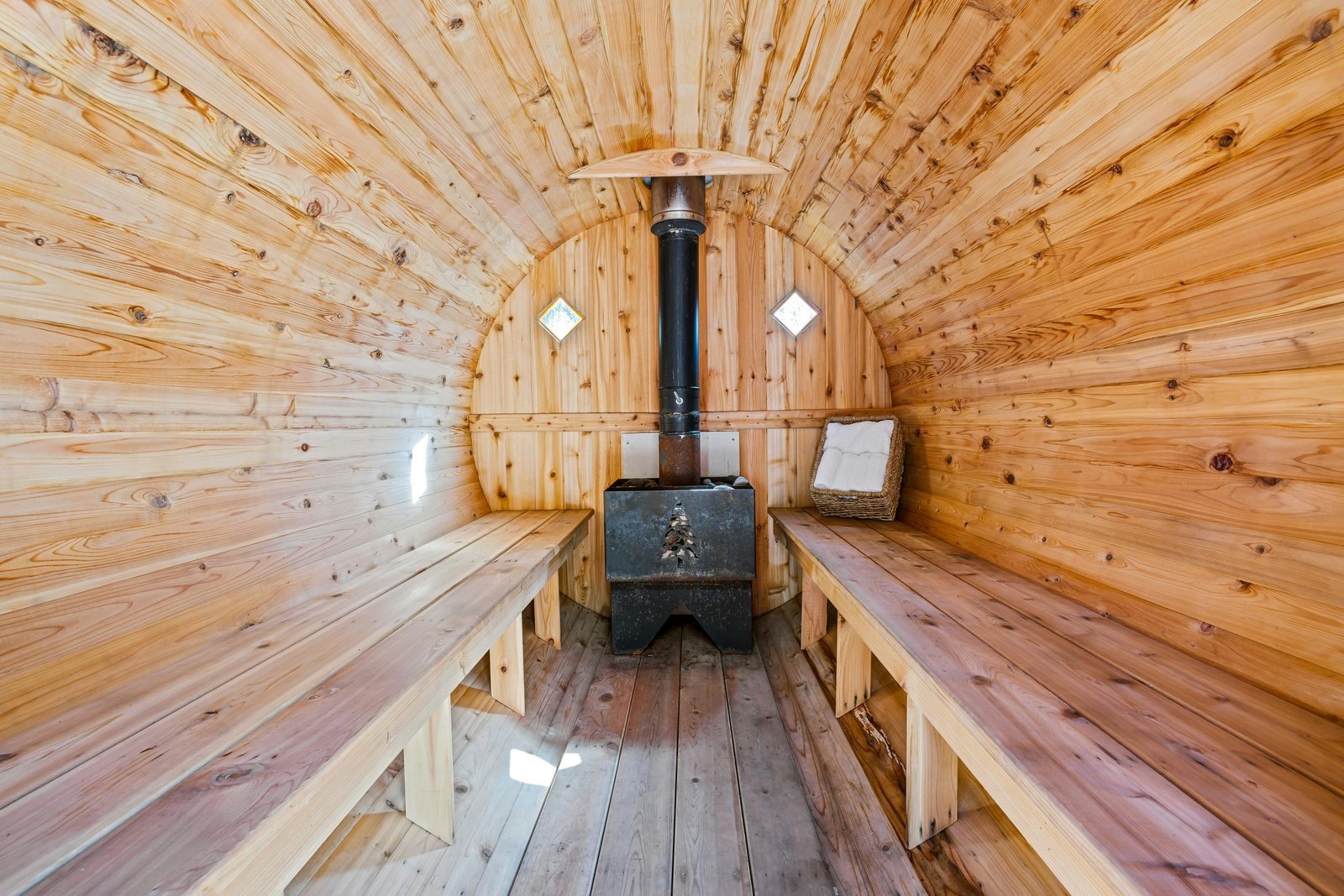 Barrel interior, clear-grain cedar — 